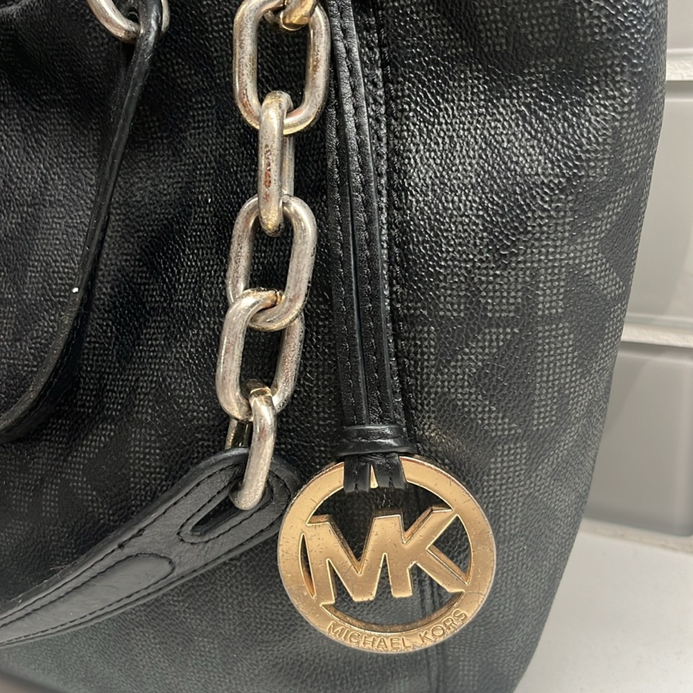 Michael‎ Michael Kors Black Coated Canvas Lilly Chain Tote
